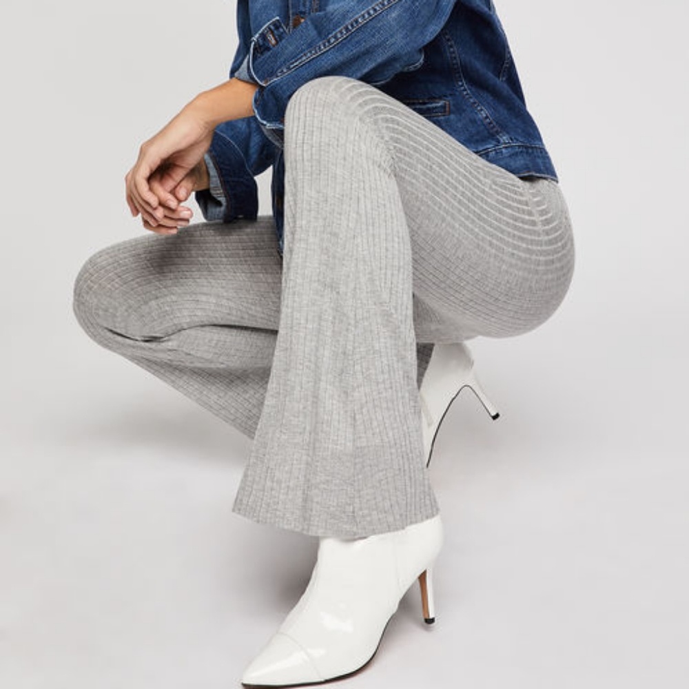 NWT Flared Rib Knit Pant